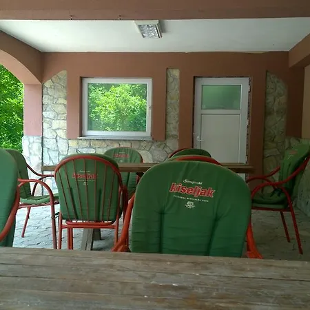 Holiday Pauk Dvoslap * Bihac